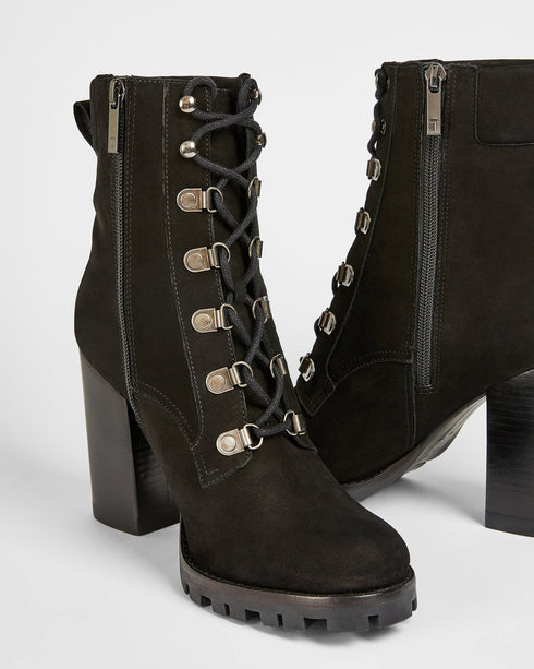 <P>Leather Lace Up Chunky Heeled Boot</P>